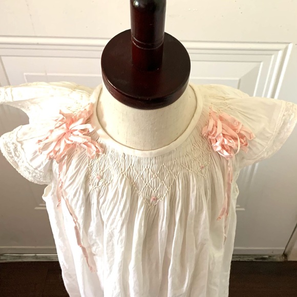 New Handmade Girl’s French Smocked Portrait Dress w/Silk Ribbons French Lace - Picture 9 of 10